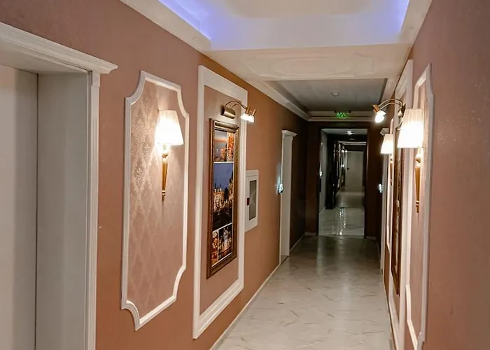 Monte Carlo Vaio - 1br Garden - With Direct Pool Access דירה