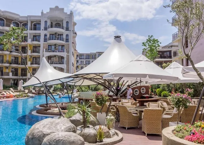 Monte Carlo Vaio - 1br Garden - With Direct Pool Access Daire