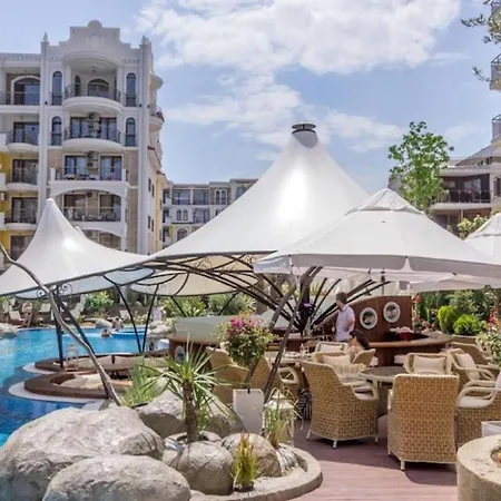 Monte Carlo Vaio - 1br Garden - With Direct Pool Access 아파트